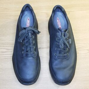 MBT Kitabu Men Size 11 Black Leather Walking Shoes Sneakers Excellent Condition